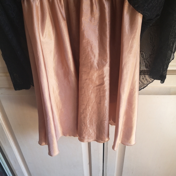 Motel Rocks black lace dress - Picture 4 of 4